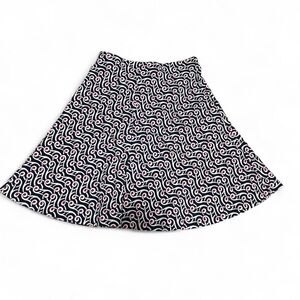 🐾 3 for $20 🐾 Uniqlo Navy and White Patterned Women's Skirt